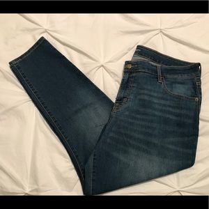 Old Navy Women’s Super Skinny Ankle Jeans Size 16